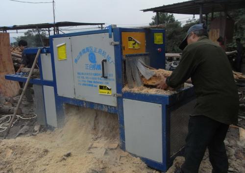 廣西省-南寧市-安吉-圓木多片鋸250型加工現(xiàn)場