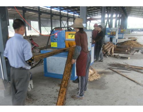 江西省南昌市-方木多片鋸150高-加工現場