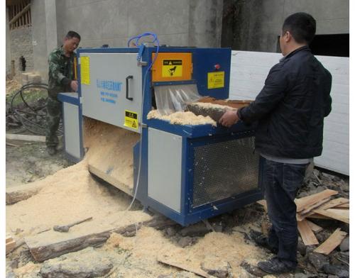 四川省廣元市蒼溪-方木多片鋸150高-加工現(xiàn)場